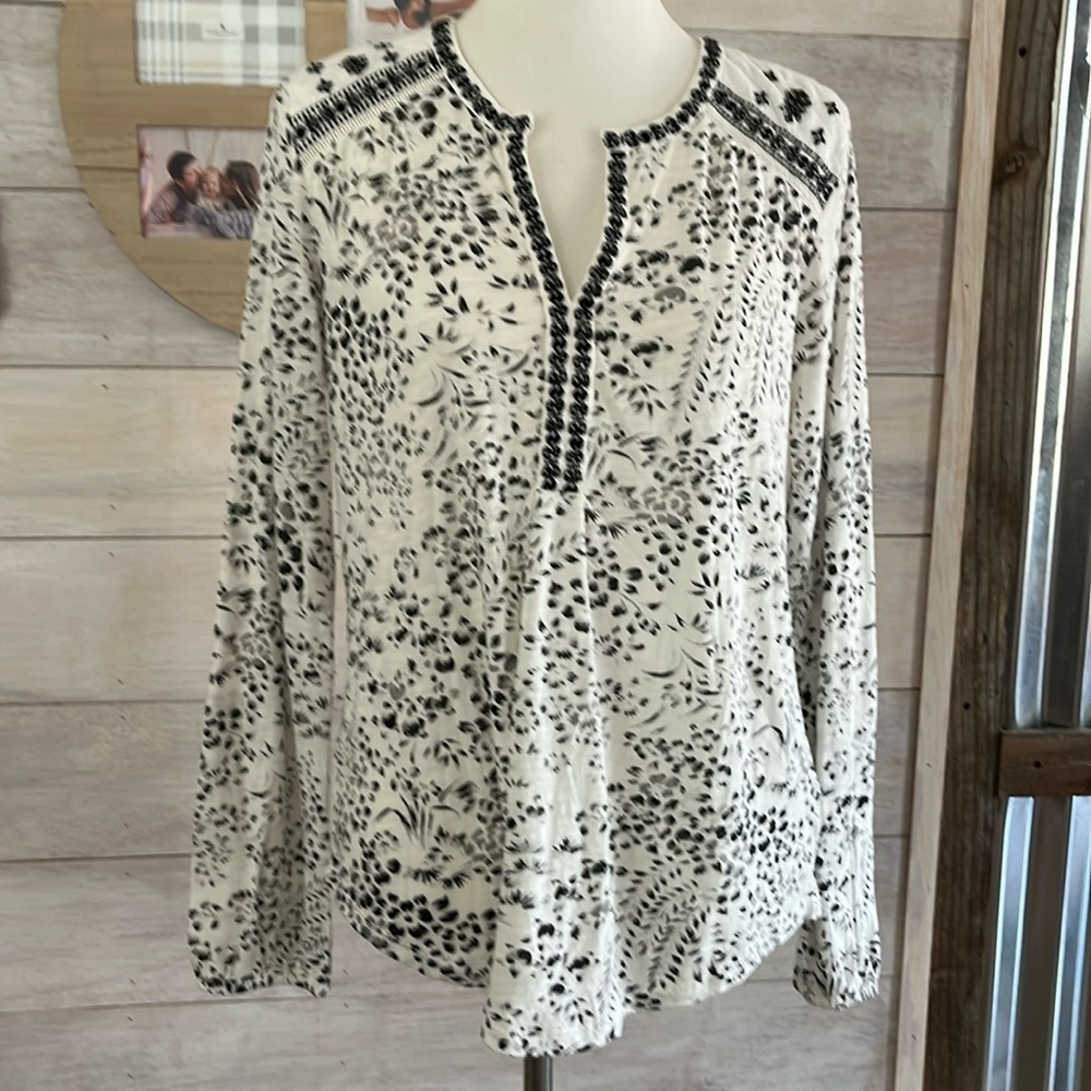 Lucky Brand White Black Top M